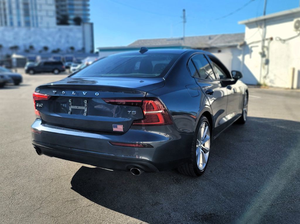 2019 Volvo S60 Image 5