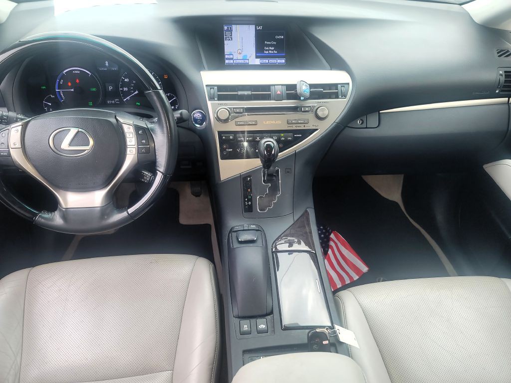 2013 Lexus RX Image 13