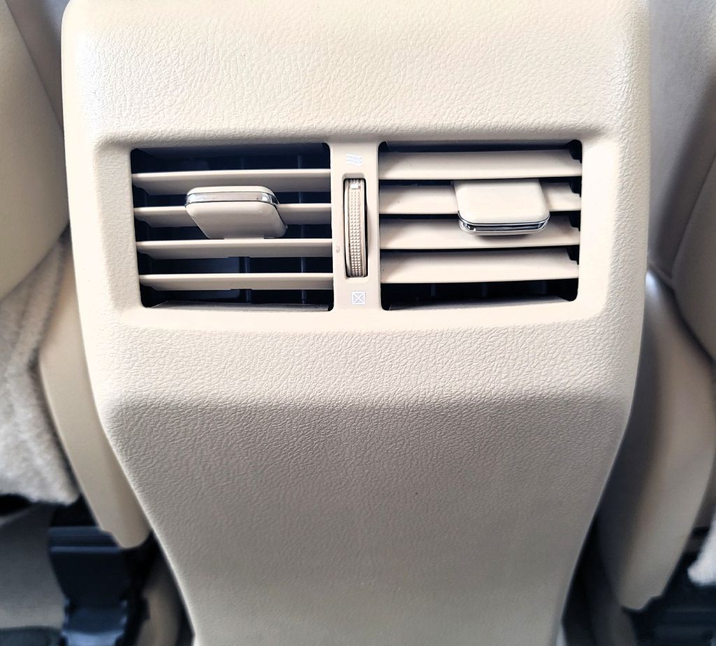 2015 Lexus RX Image 18