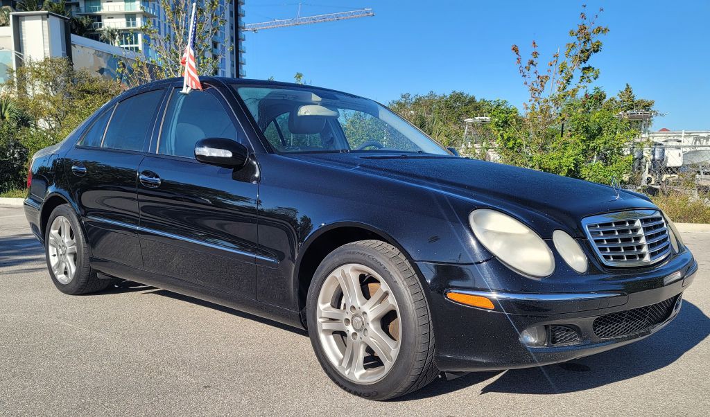 2006 Mercedes-Benz E-Class Image 1