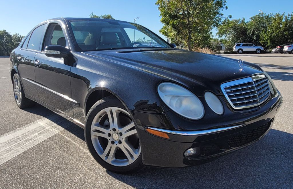 2006 Mercedes-Benz E-Class Image 3