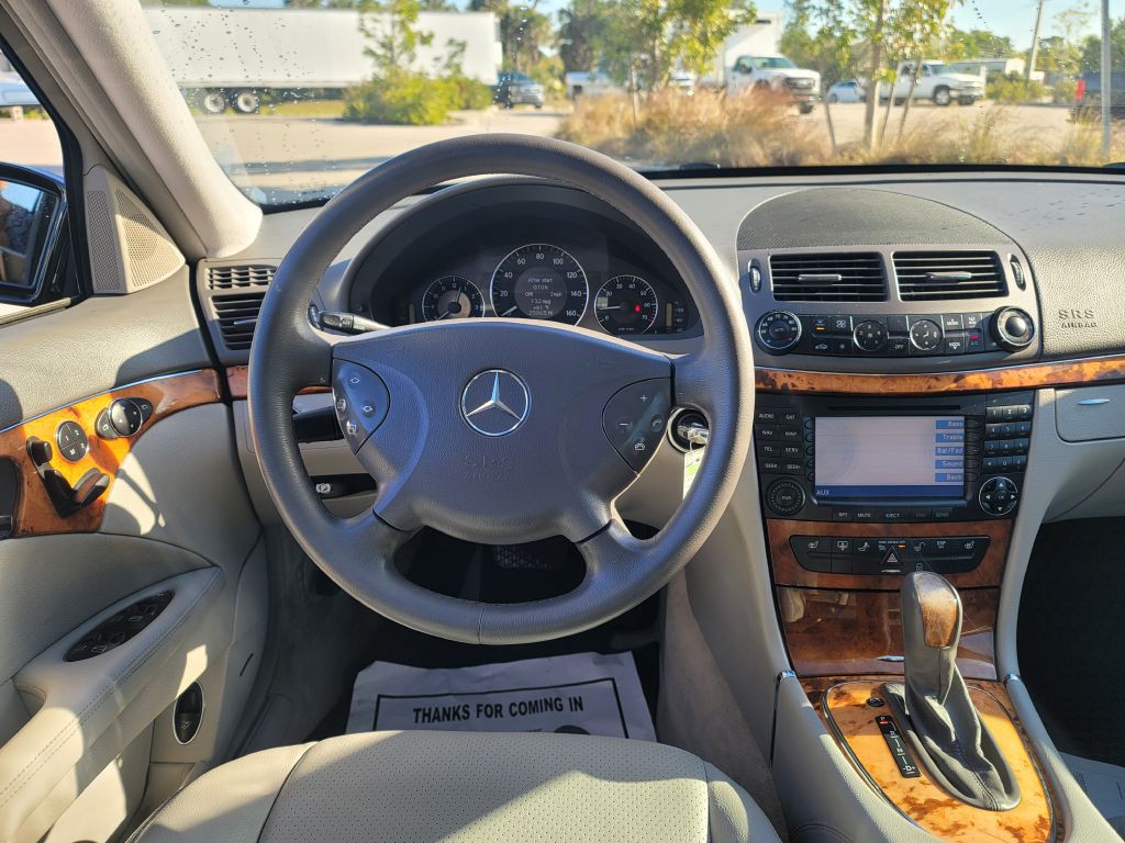 2006 Mercedes-Benz E-Class Image 9