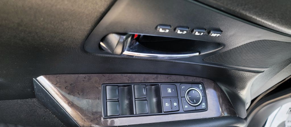 2013 Lexus RX Image 21
