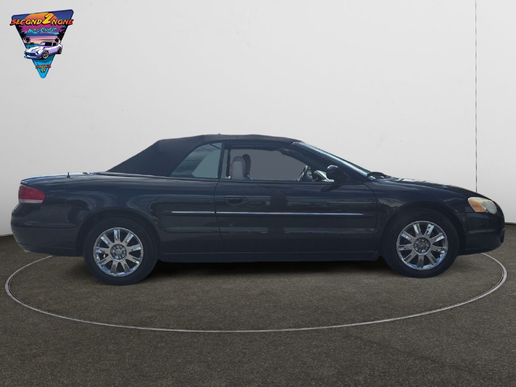 2005 Chrysler Sebring Image 6
