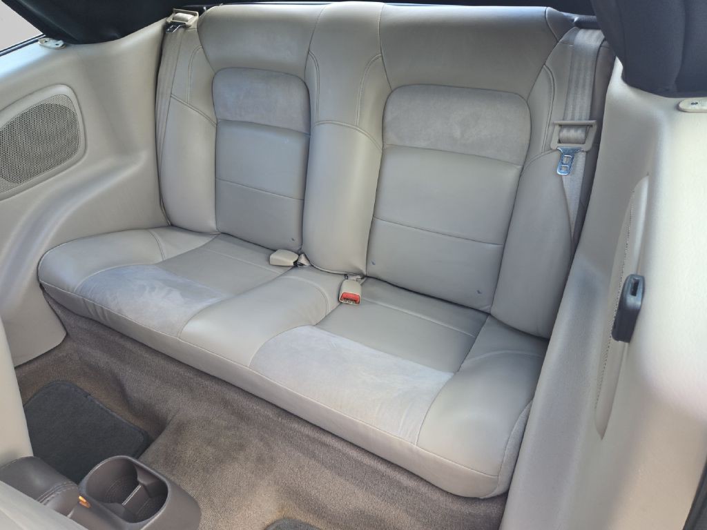 2005 Chrysler Sebring Image 13