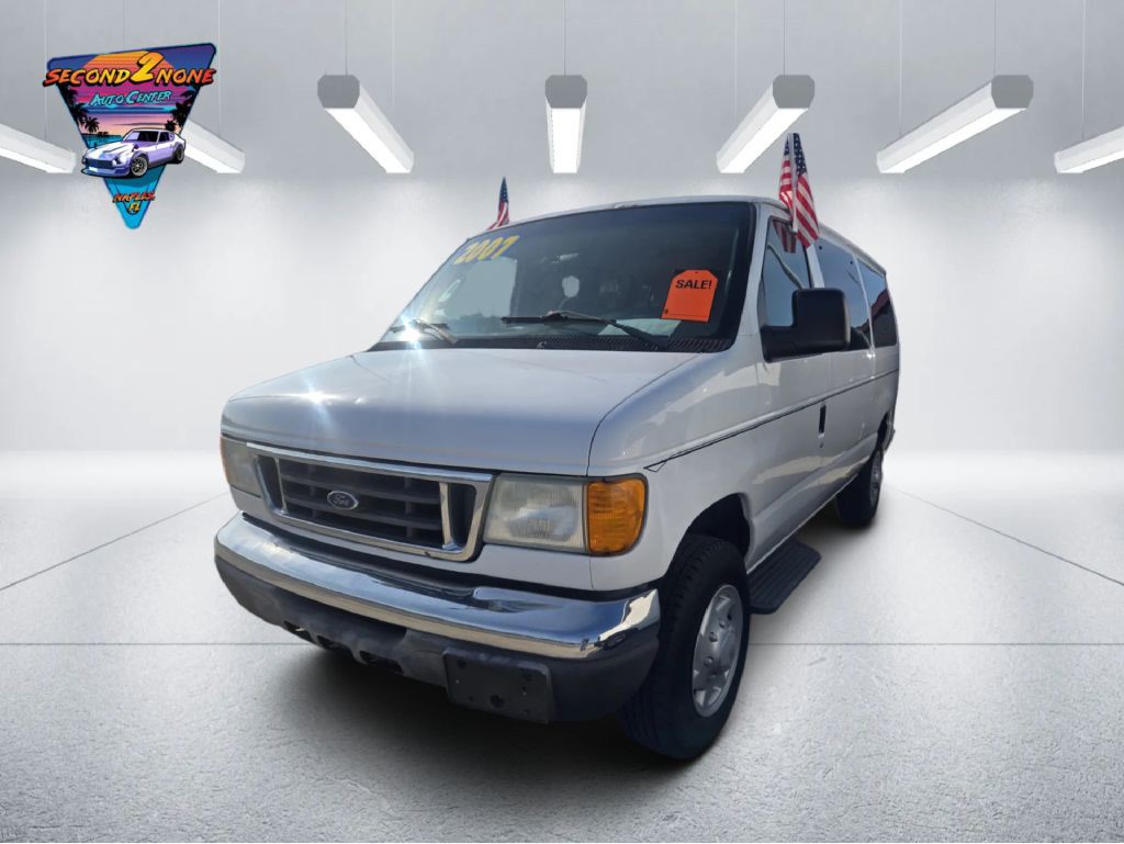2007 Ford Econoline Image 2