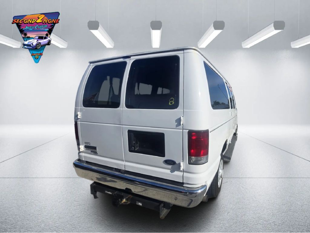 2007 Ford Econoline Image 3