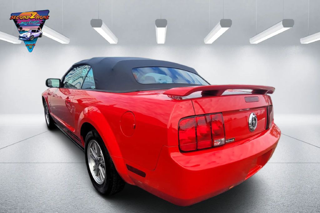 2005 Ford Mustang Image 8