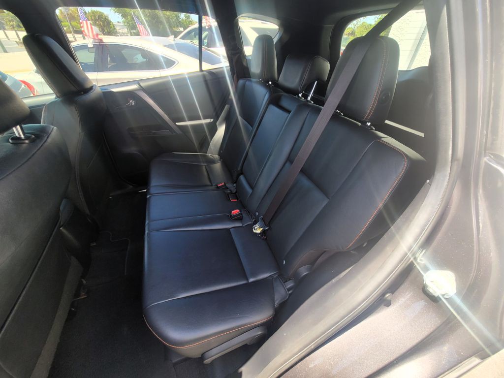 2016 Toyota Rav4 Image 9