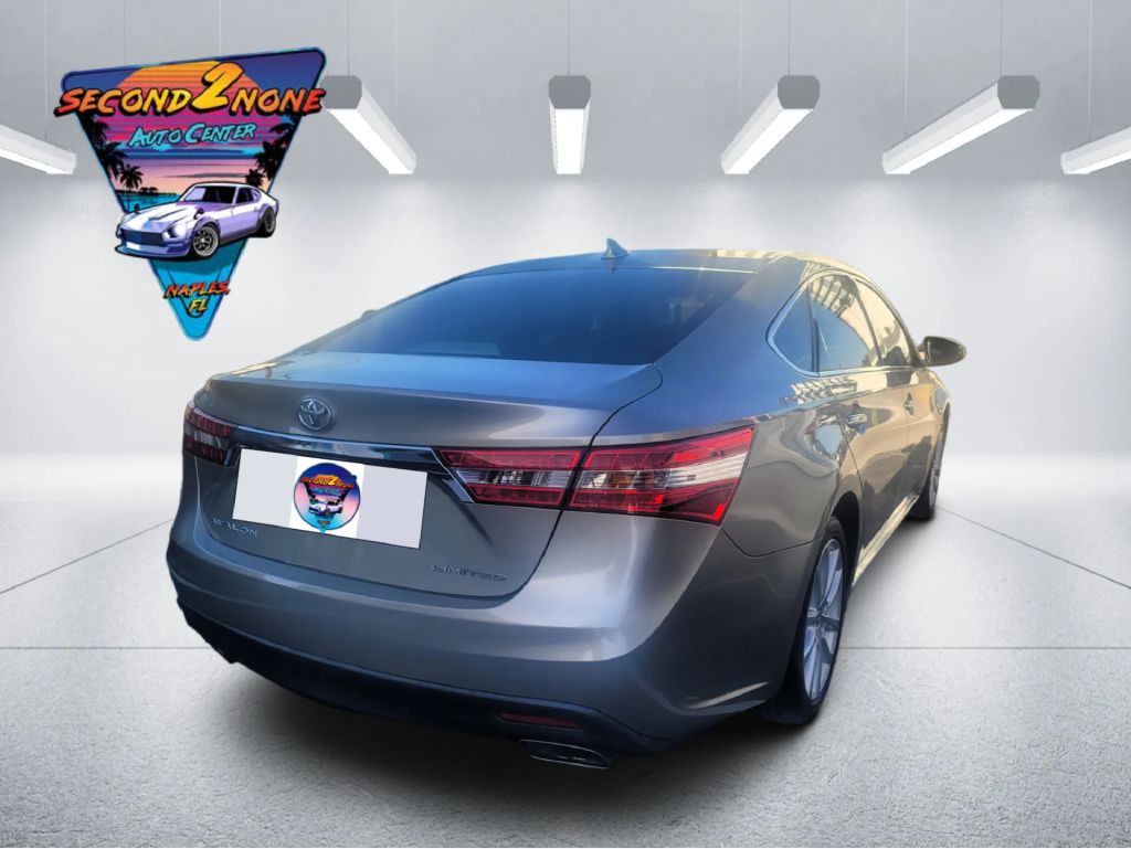 2013 Toyota Avalon Image 5