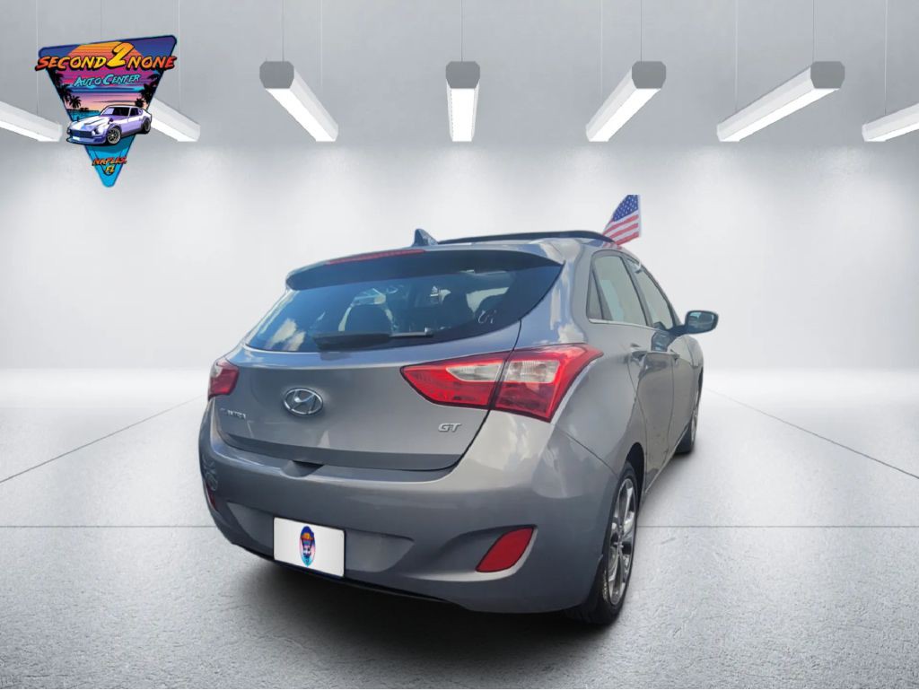 2013 Hyundai Elantra Image 4