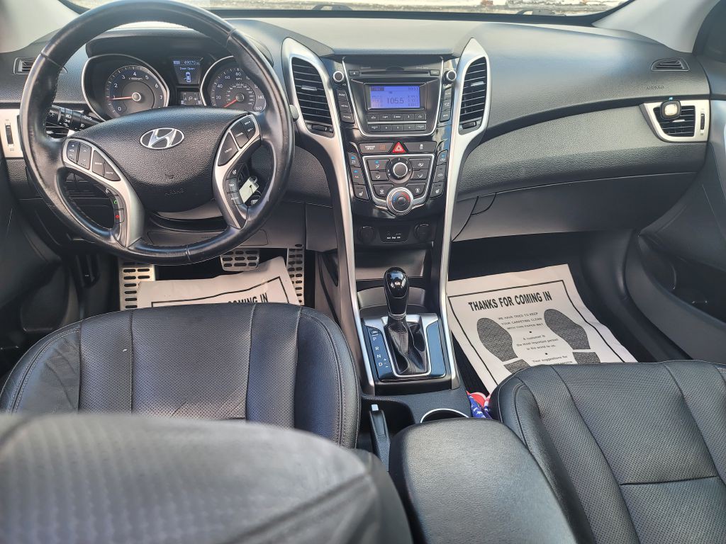2013 Hyundai Elantra Image 10