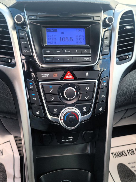 2013 Hyundai Elantra Image 15