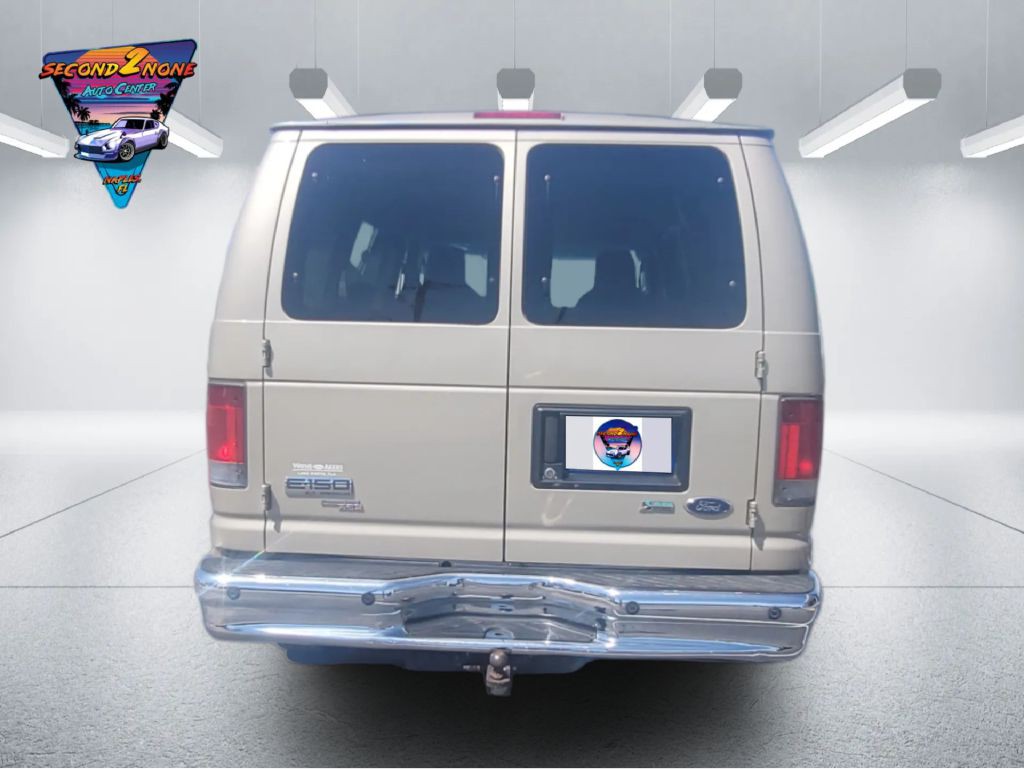 2010 Ford Econoline Image 6