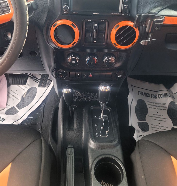 2014 Jeep Wrangler Unlimited Image 14