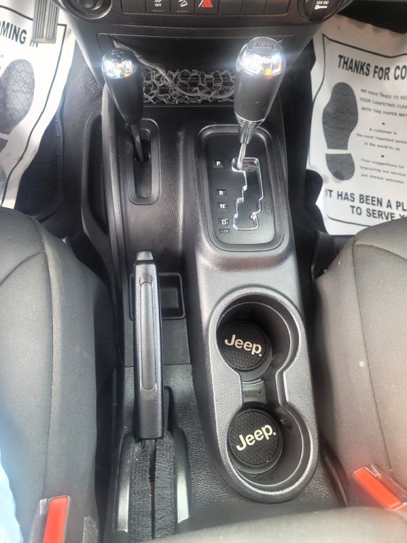 2014 Jeep Wrangler Unlimited Image 19