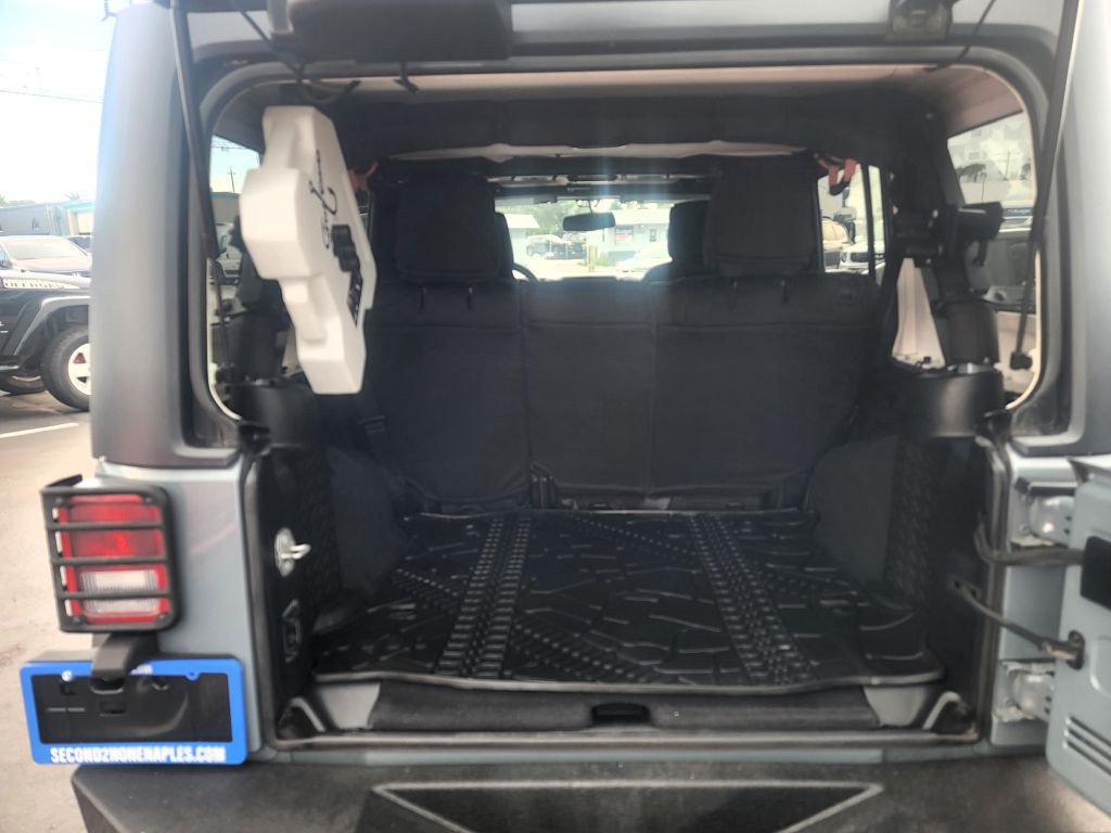 2014 Jeep Wrangler Unlimited Image 20