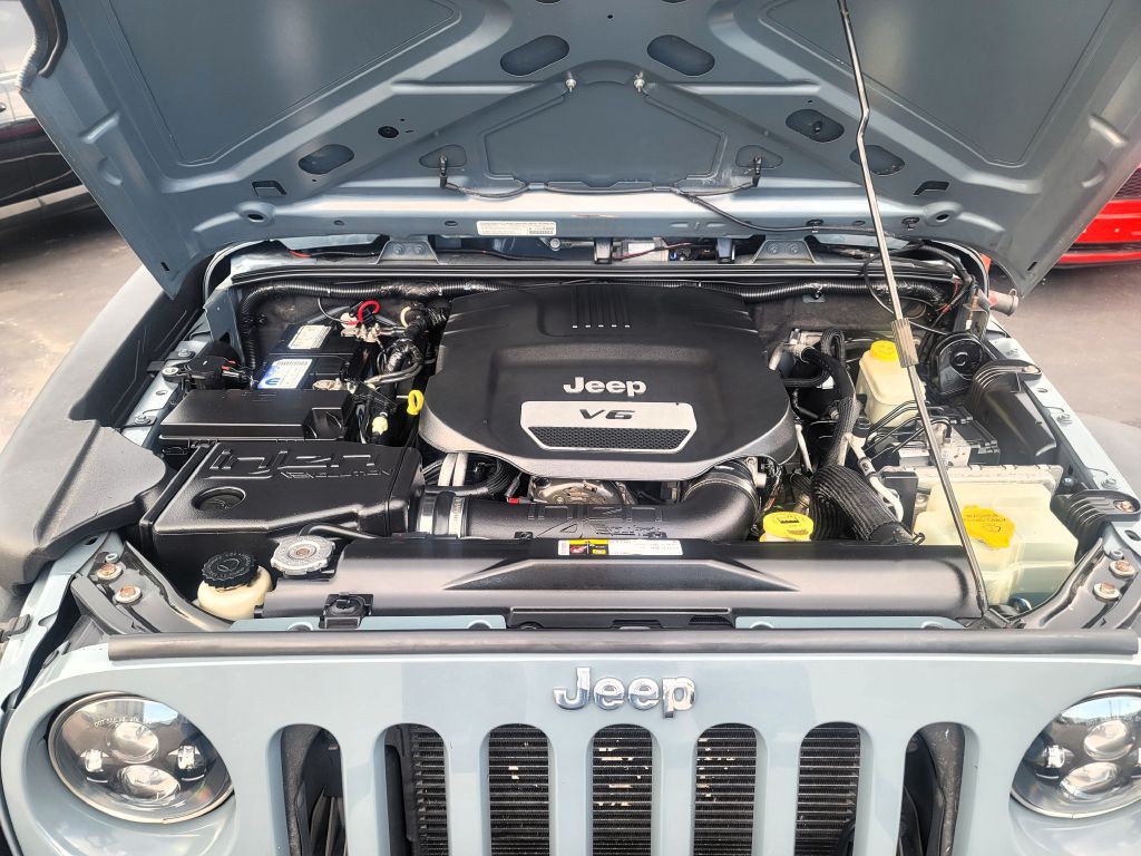 2014 Jeep Wrangler Unlimited Image 21