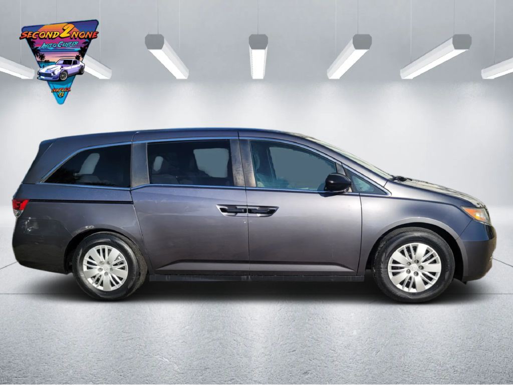 2016 Honda Odyssey Image 4