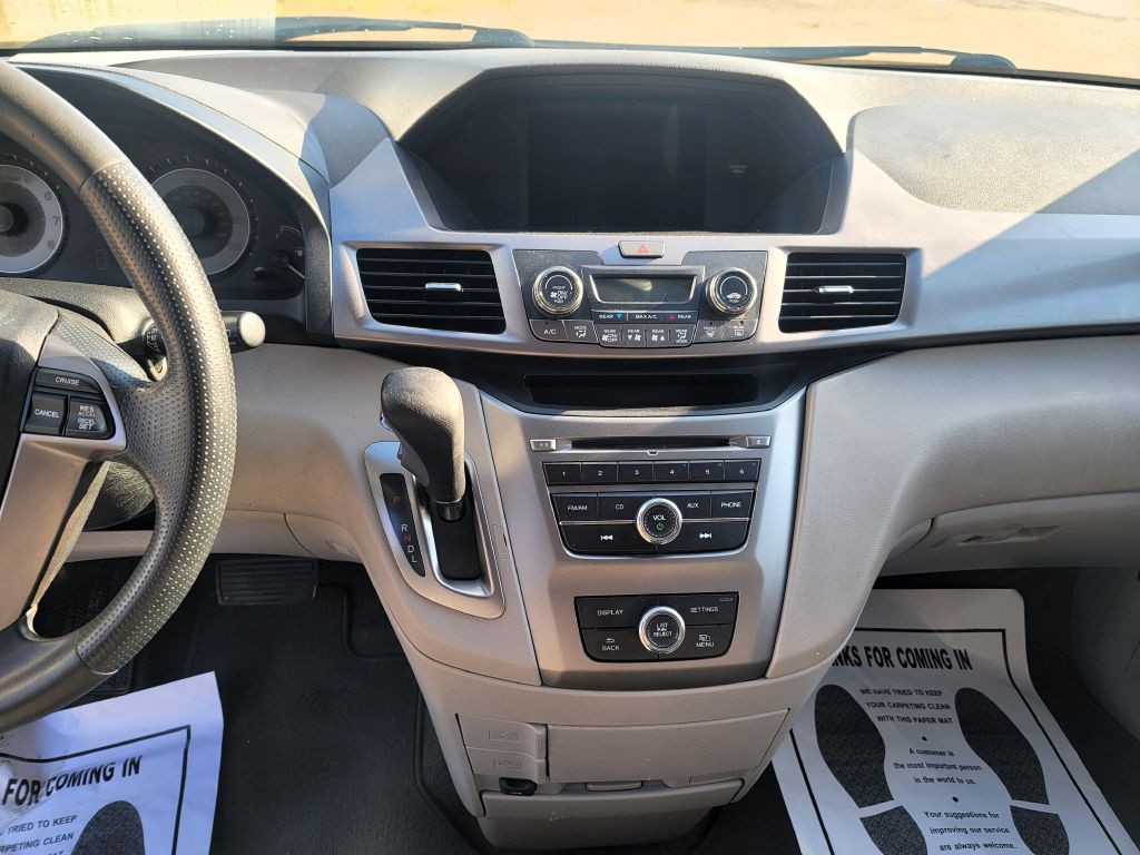 2016 Honda Odyssey Image 13