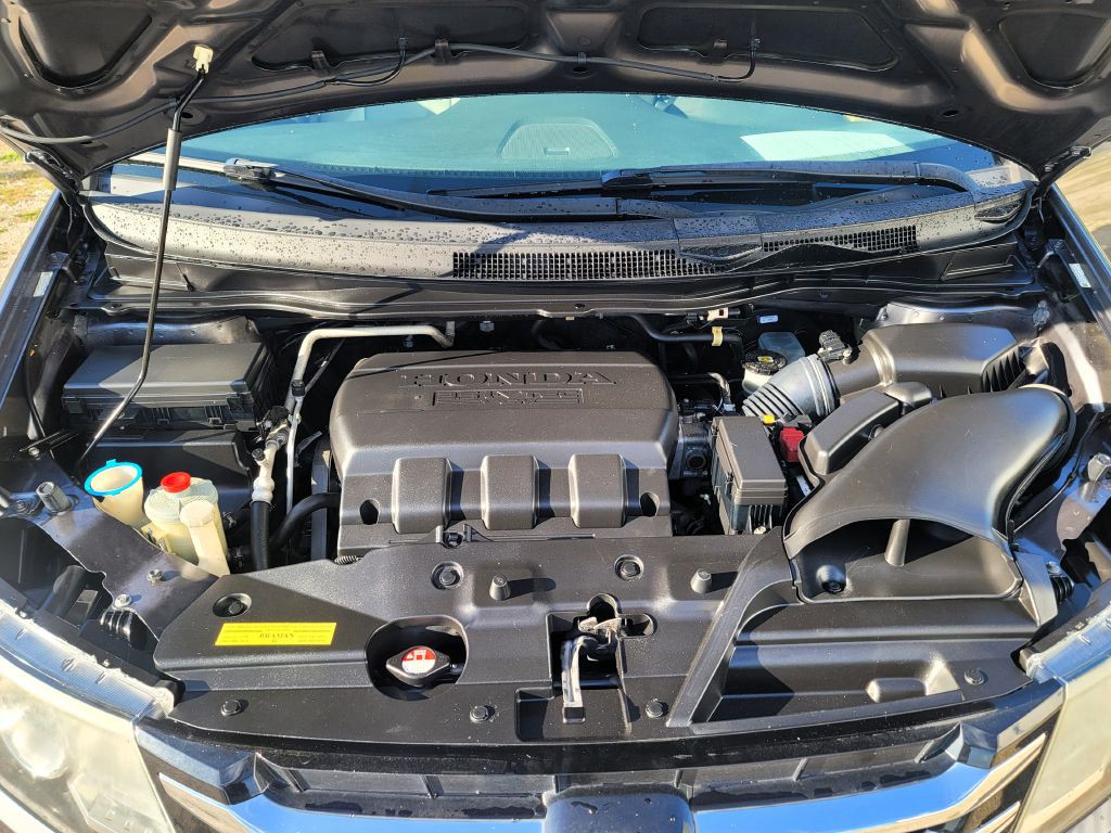 2016 Honda Odyssey Image 24