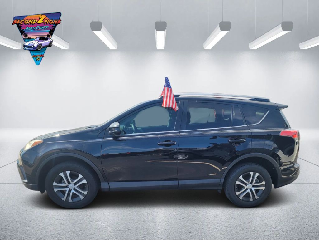 2017 Toyota Rav4 Image 7