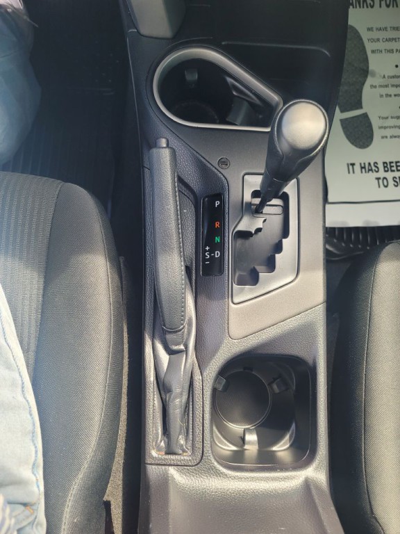 2017 Toyota Rav4 Image 17