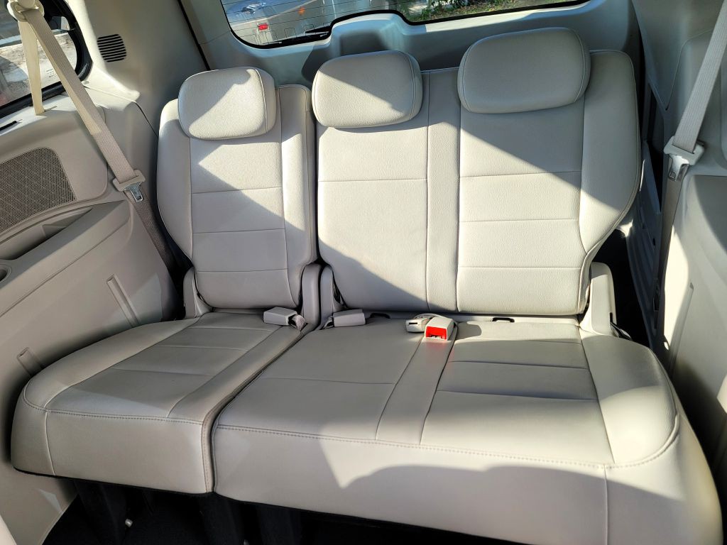 2008 Dodge Grand Caravan Image 12
