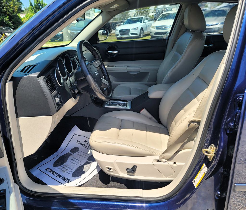 2006 Dodge Charger Image 9