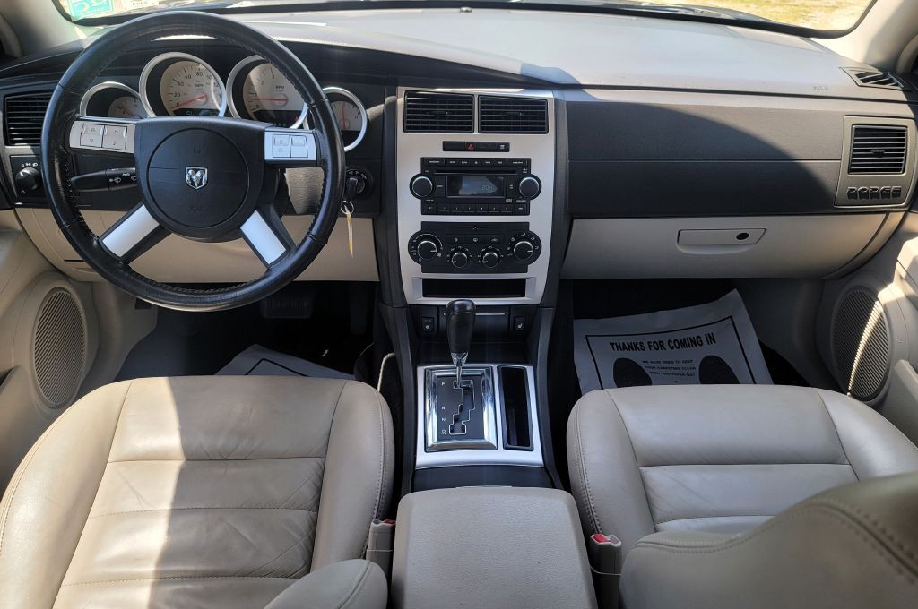 2006 Dodge Charger Image 13