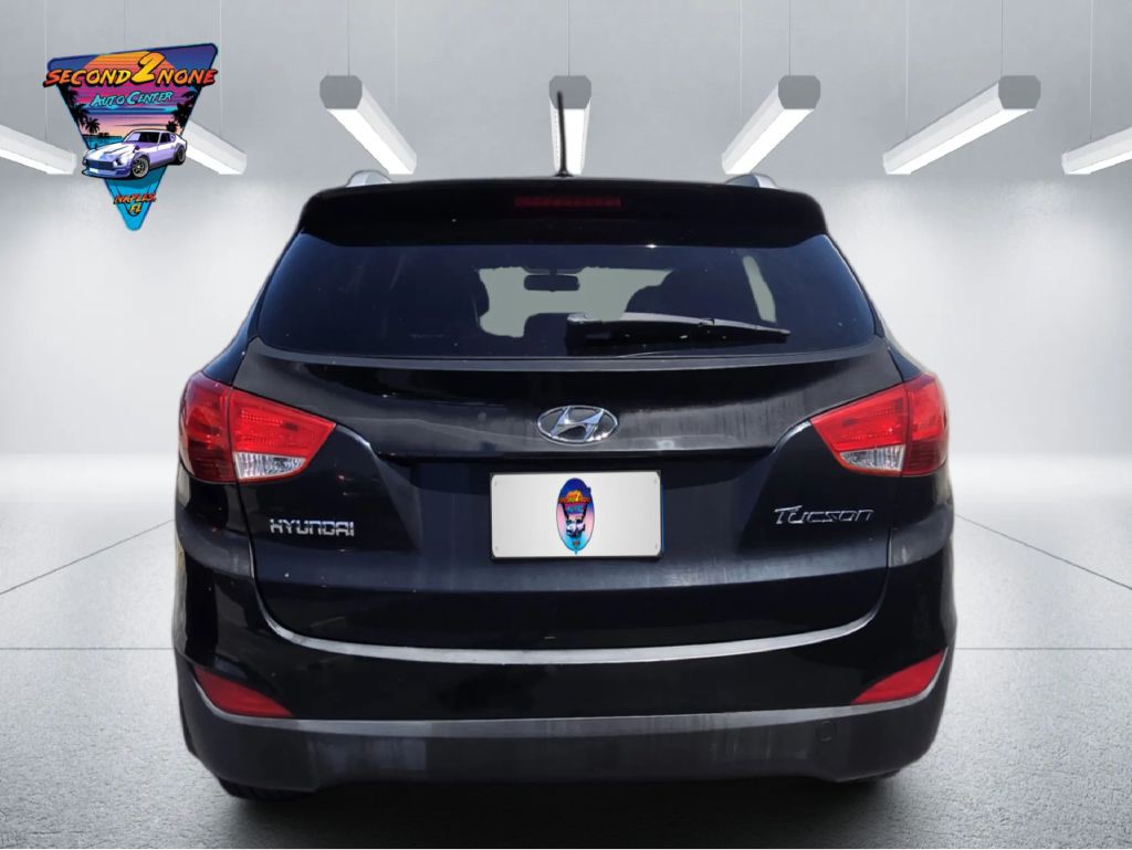 2012 Hyundai Tucson Image 5