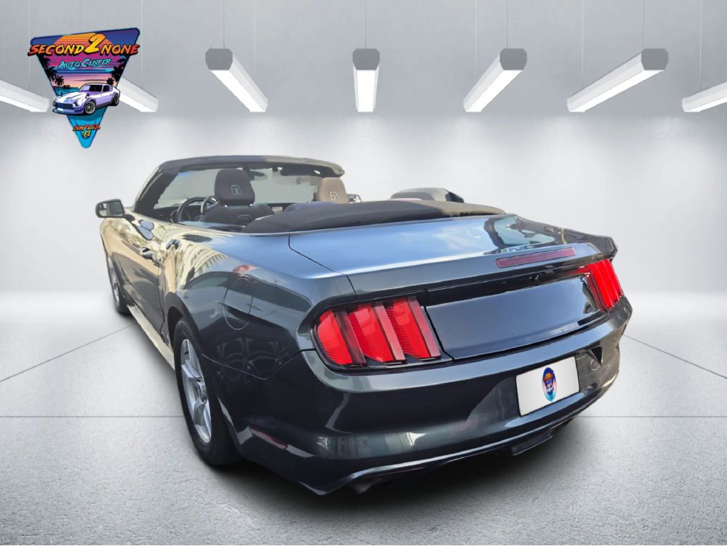 2015 Ford Mustang Image 8