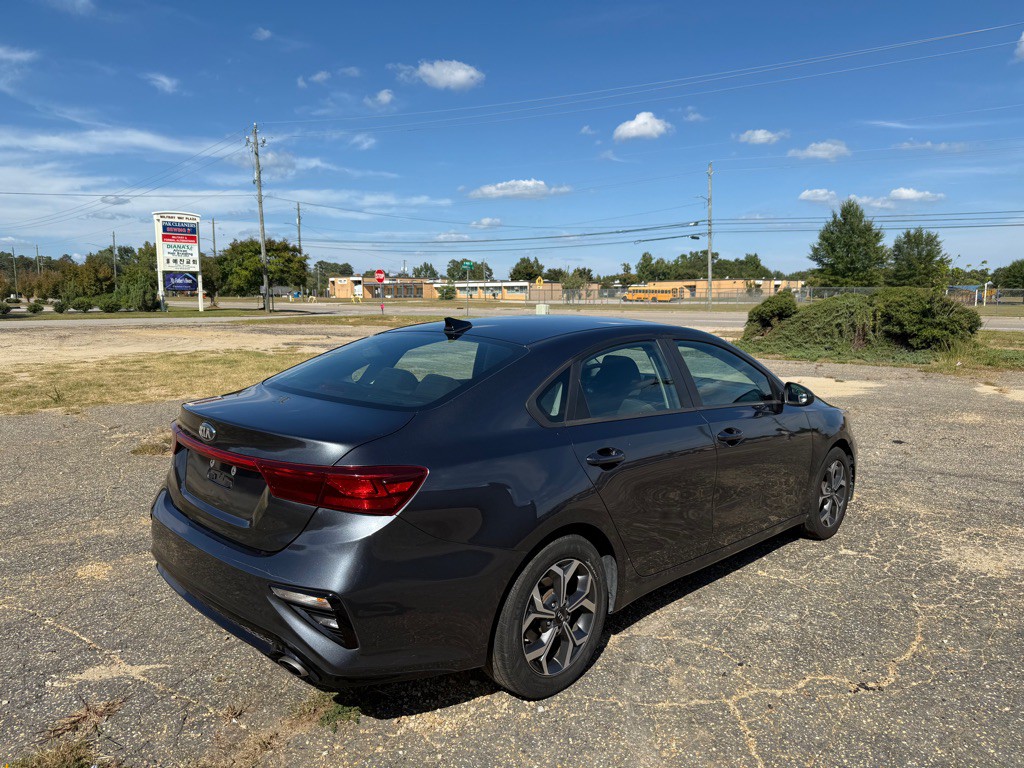 2019 Kia Forte Image 4