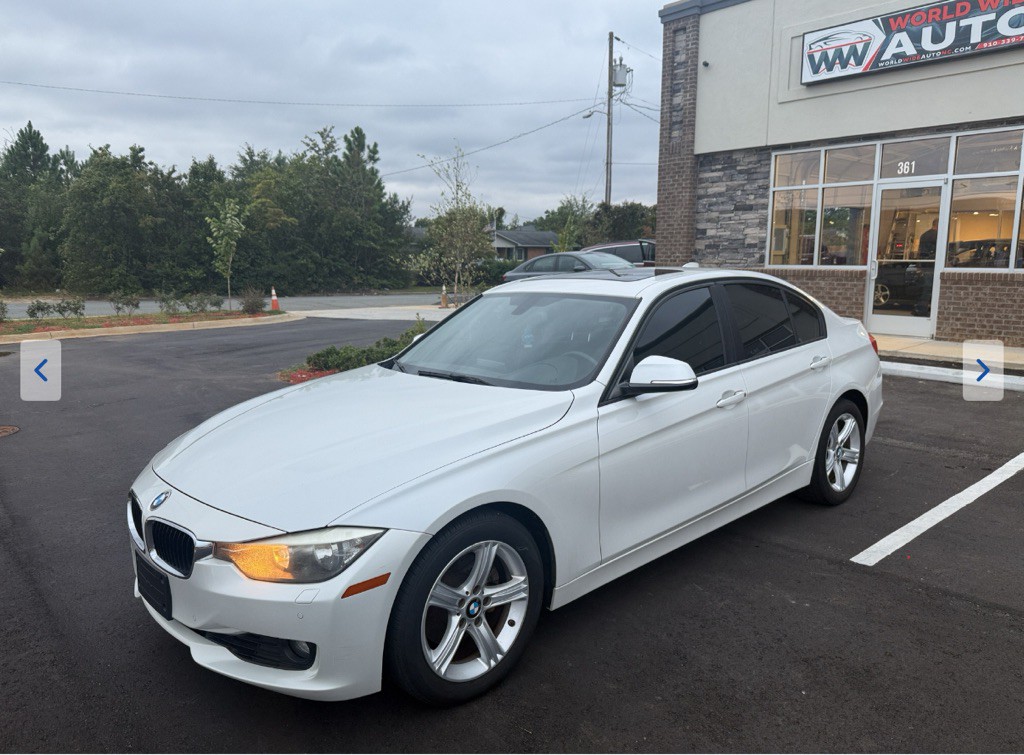 2013 BMW 3 Series Image 1