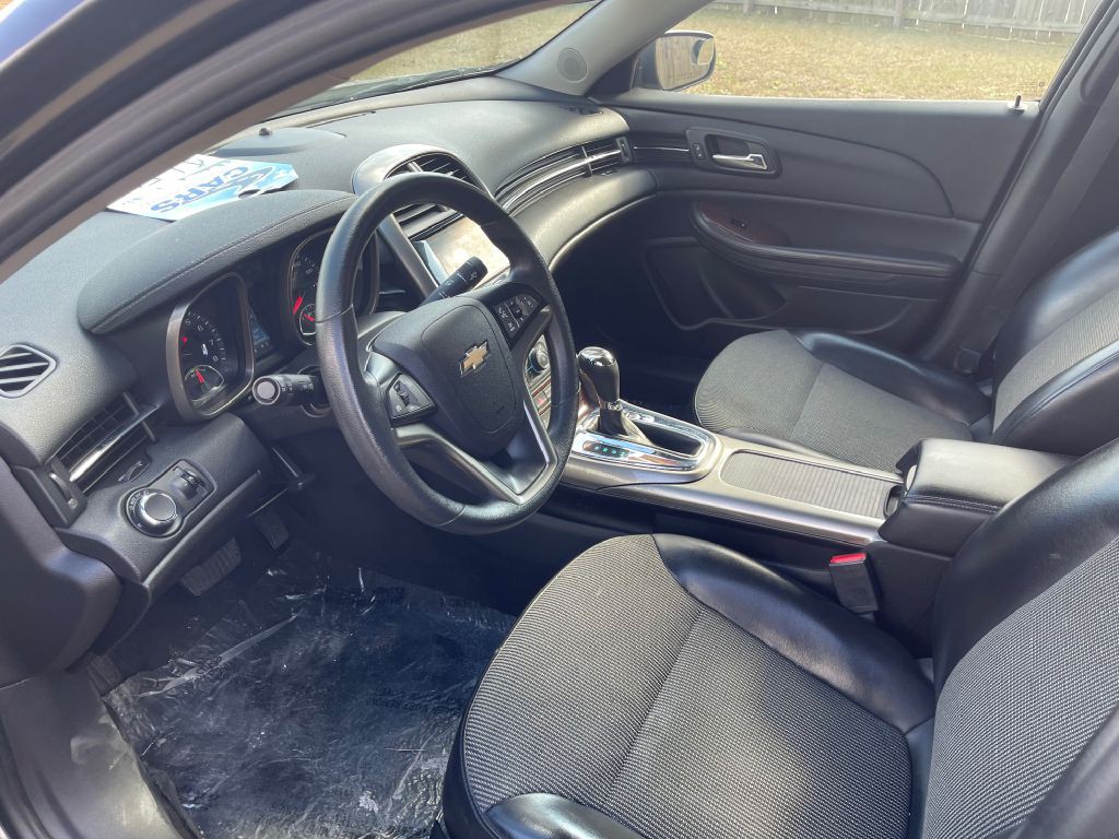 2013 Chevrolet Malibu Image 5