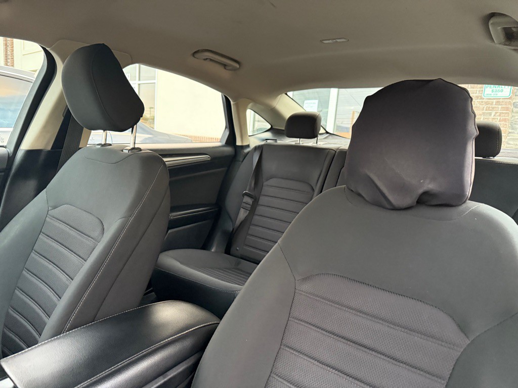 2020 Ford Fusion Image 7