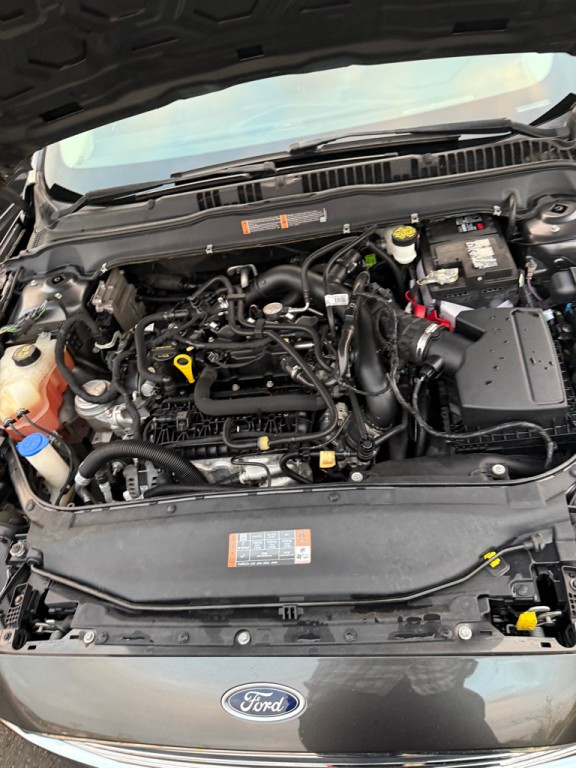 2020 Ford Fusion Image 11