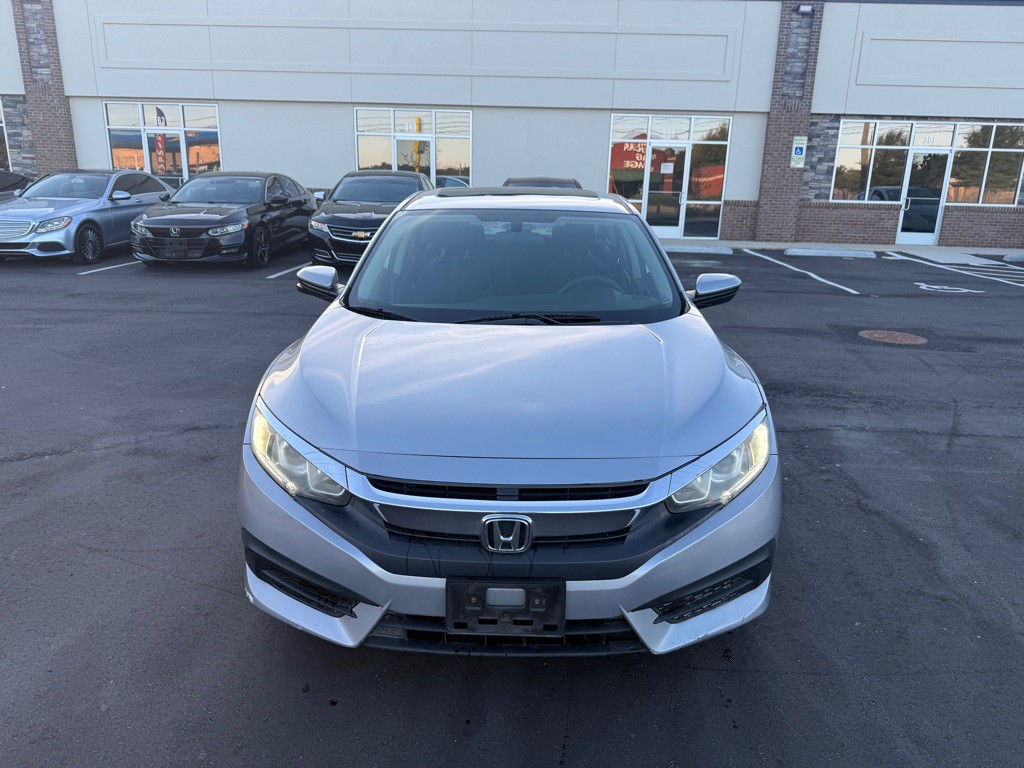 2016 Honda Civic Image 2