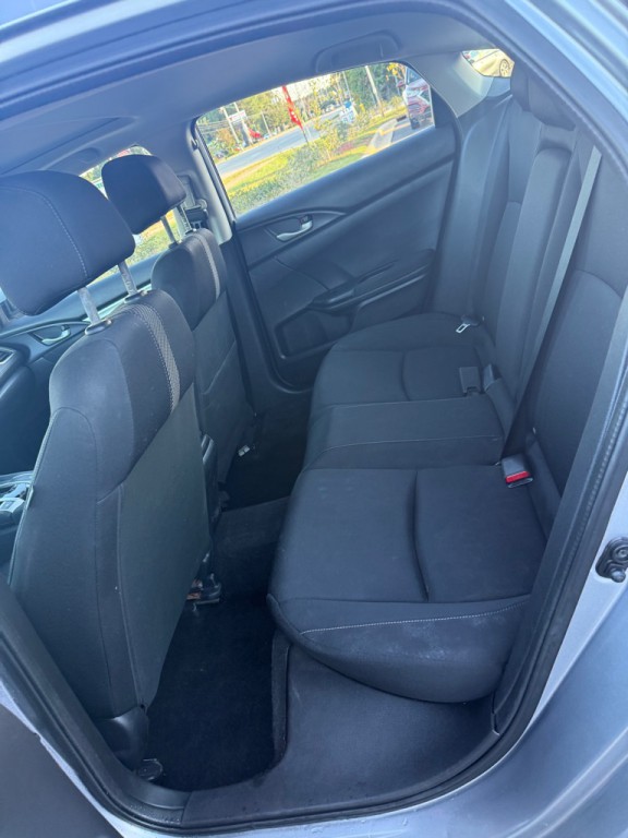 2016 Honda Civic Image 9