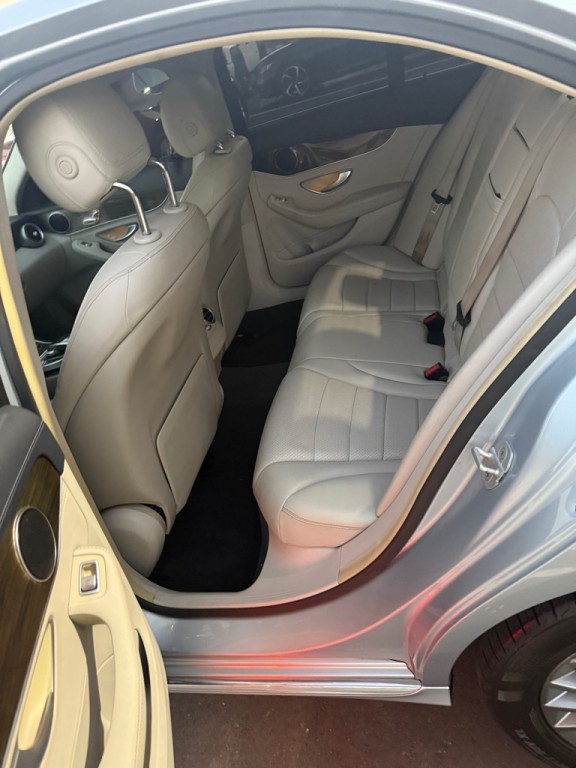 2015 Mercedes-Benz C-Class Image 11