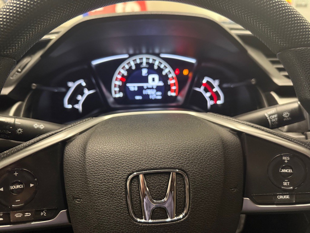2017 Honda Civic Image 11
