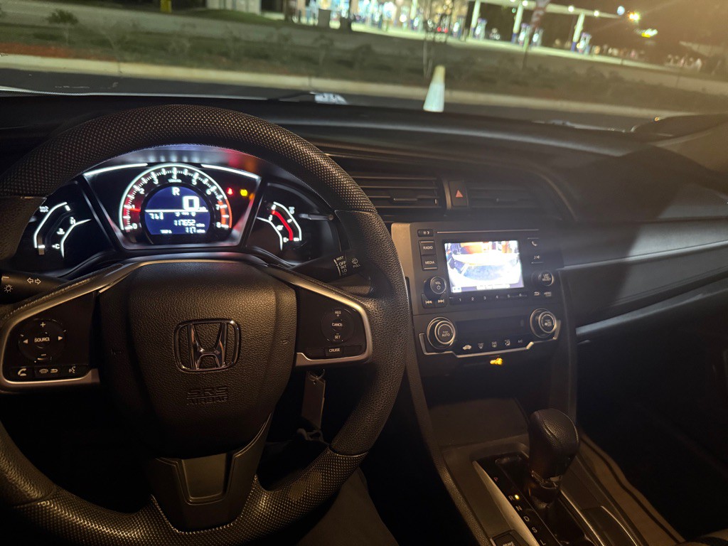 2017 Honda Civic Image 13