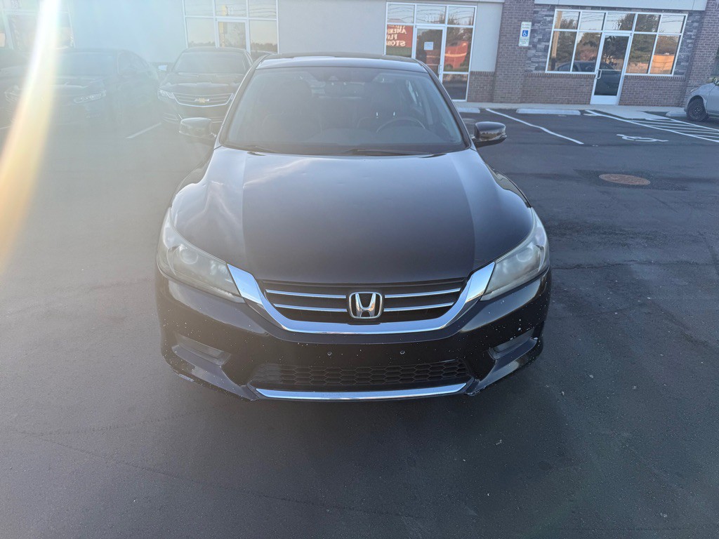 2014 Honda Accord Image 2