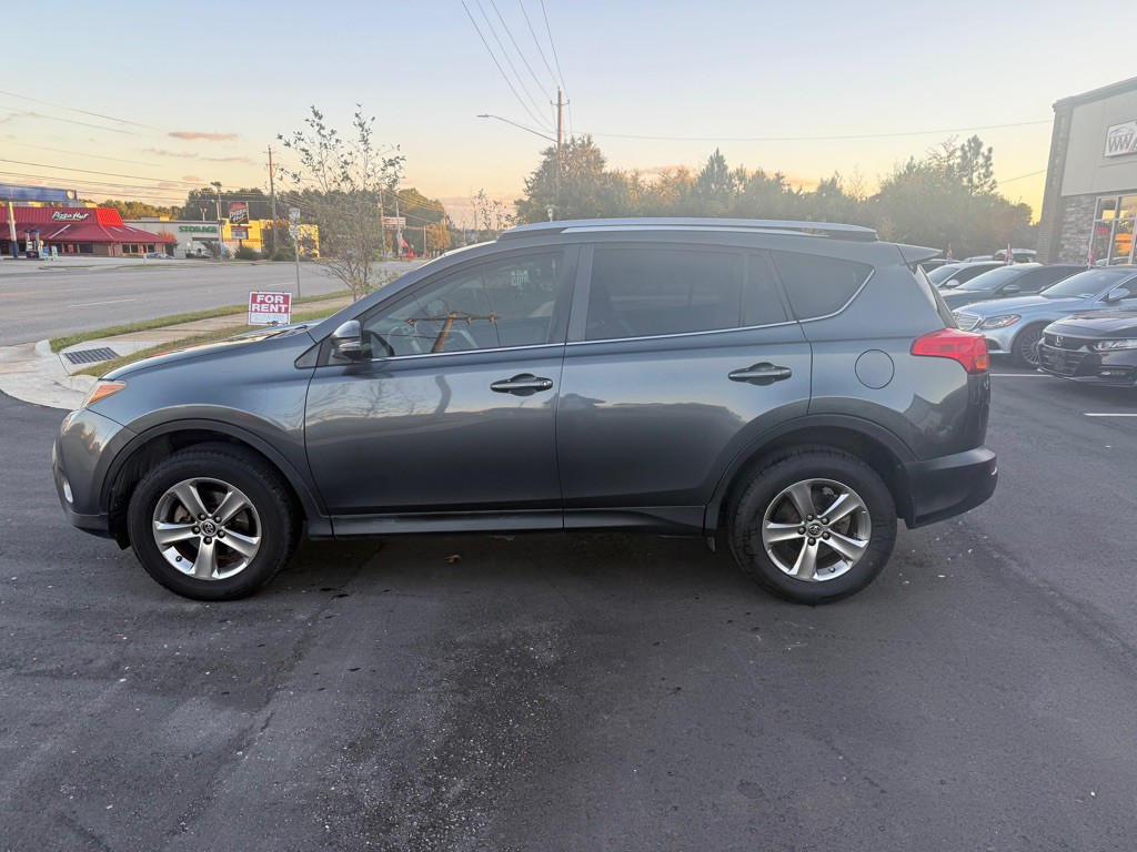 2015 Toyota Rav4 Image 8