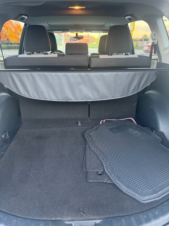 2015 Toyota Rav4 Image 16