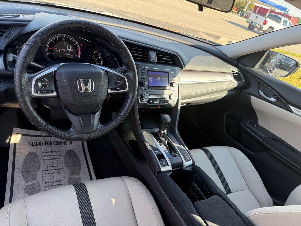 2016 Honda Civic Image 10