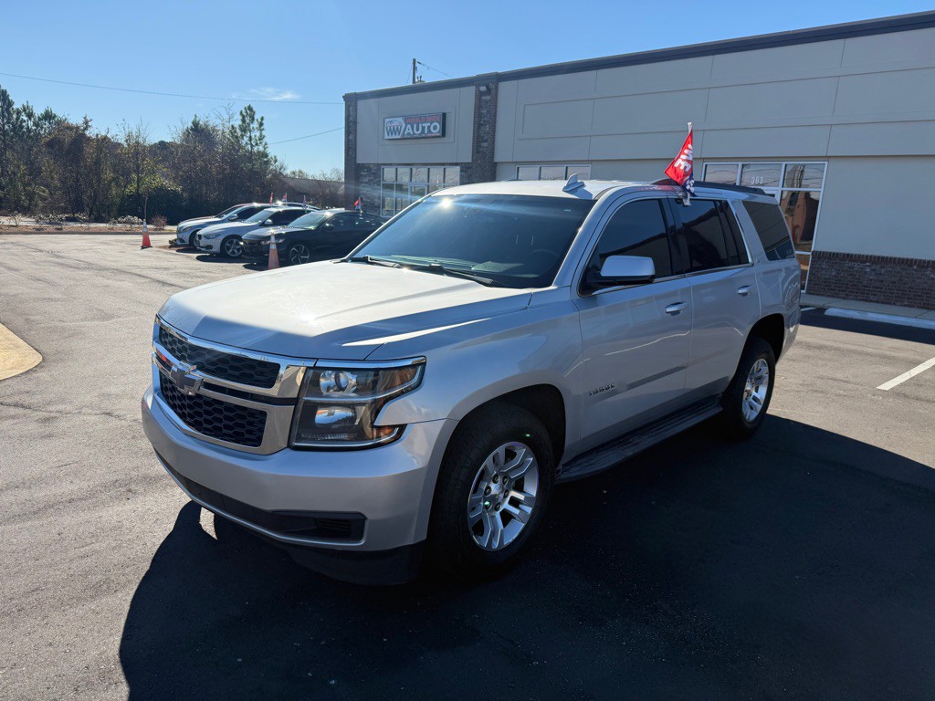 2016 Chevrolet Tahoe Image 2
