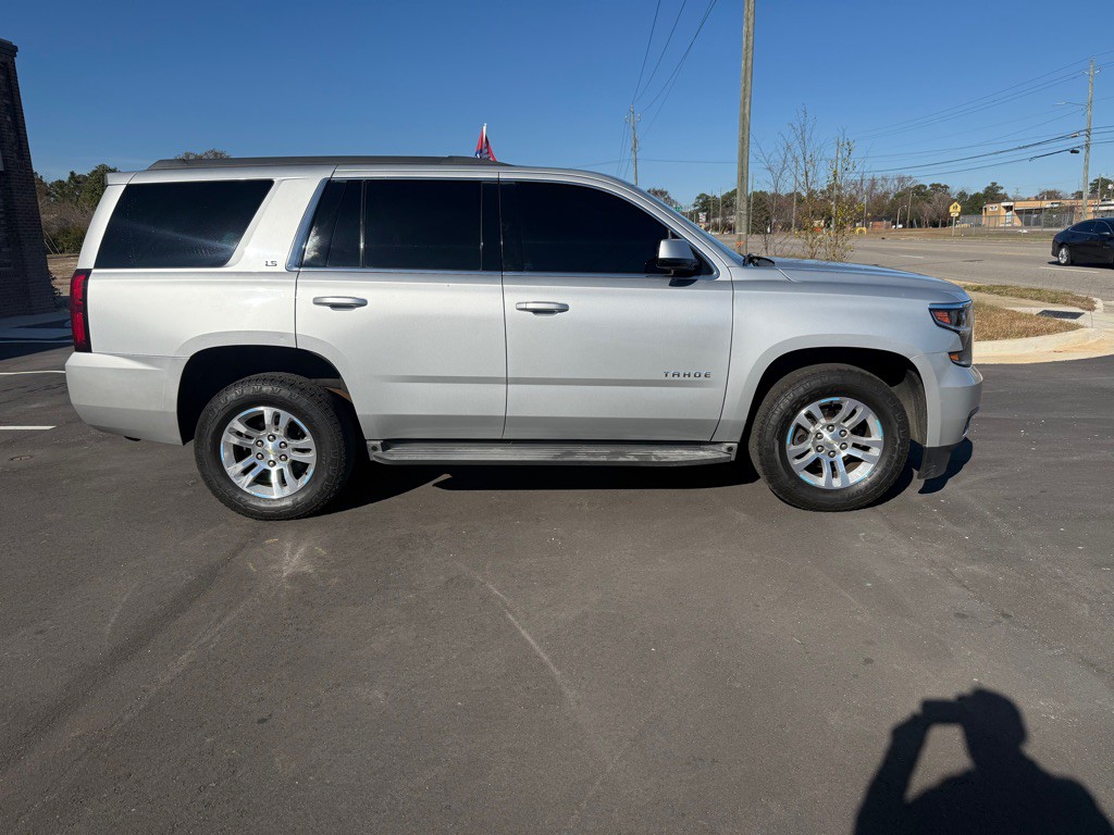 2016 Chevrolet Tahoe Image 5
