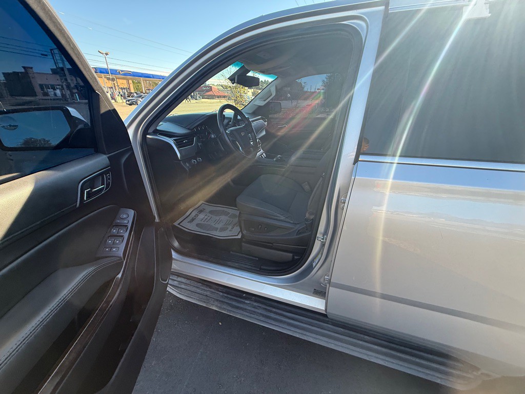 2016 Chevrolet Tahoe Image 10