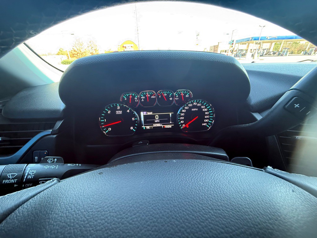 2016 Chevrolet Tahoe Image 13